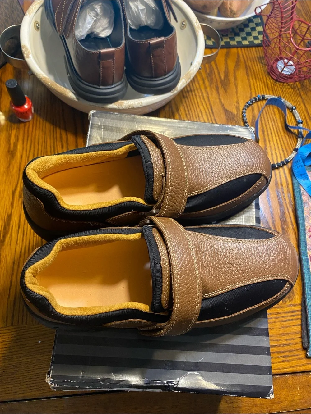 Dr. Comfort Douglas Men's Casual Shoes Chestnut Size 8 W